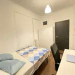 Rent a room in madrid