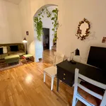 Rent 1 bedroom apartment of 90 m² in Dusseldorf