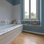 Rent 3 bedroom apartment of 130 m² in Milano