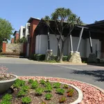 Rent 1 bedroom apartment in Randburg