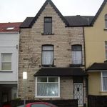 Rent 3 bedroom house in Wales