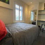 Rent 3 bedroom apartment in Elmbridge