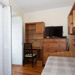 Rent a room of 64 m² in lisbon