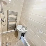 Rent 5 bedroom house in Calderdale