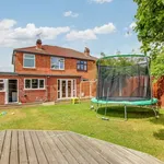 Rent 3 bedroom house in East Midlands