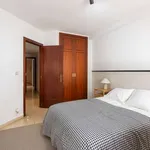 Rent a room of 150 m² in alicante