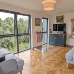 Rent 2 bedroom apartment in Bristol