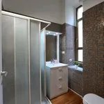 Rent 4 bedroom apartment in Milan