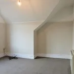 Flat to rent in Raphael Road, Hove BN3