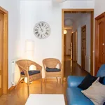 Rent a room of 125 m² in madrid