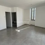 Appartement de 65 m² avec 3 chambre(s) en location à Caveirac