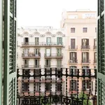 Rent a room of 250 m² in barcelona