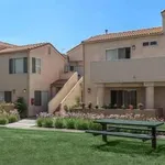 Rent 1 bedroom apartment in Santa Clarita