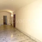 Rent 2 bedroom apartment of 80 m² in Torino