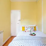 Rent a room in Madrid