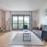 Appartement de 92 m² avec 3 chambre(s) en location à Paris