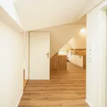 Pronajměte si 3 ložnic/e byt o rozloze 87 m² v Jaroměř