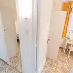 Rent 3 bedroom apartment in Barcelona