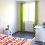 Appartement de 138 m² avec 4 chambre(s) en location à 112