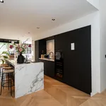 Huur 2 slaapkamer appartement van 158 m² in Amsterdam