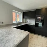 Rent 4 bedroom house in Yorkshire And The Humber