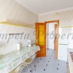 Rent 3 bedroom apartment in Cómpeta