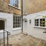 Rent 5 bedroom house in South West England