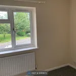 Terraced house to rent in Dovedale, Luton LU2