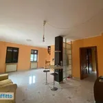 Rent 4 bedroom apartment of 90 m² in Turin