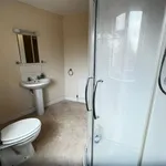 Rent 3 bedroom flat in South West England