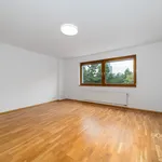 Pronajměte si 5 ložnic/e byt o rozloze 145 m² v Prague