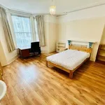 Rent 8 bedroom flat in West Midlands