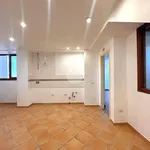 Affitto 5 camera appartamento di 110 m² in Naples