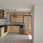 Appartement de 70 m² avec 3 chambre(s) en location à Sales