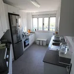 Rent a room of 80 m² in Lisbon