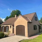 Huur 3 slaapkamer huis van 1211 m² in Montigny-le-Tilleul