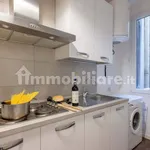 Rent 4 bedroom apartment of 95 m² in Florence