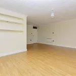 Rent 2 bedroom apartment in Worthing