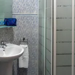 Rent 1 bedroom apartment of 50 m² in Málaga