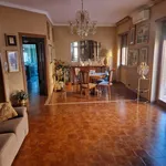 Rent 2 bedroom apartment of 90 m² in Roma