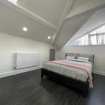 Rent 2 bedroom flat in Cardiff