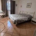 Maison de 125 m² avec 5 chambre(s) en location à Fontvieille