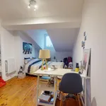 Appartement de 16 m² avec 4 chambre(s) en location à Saint-Étienne