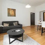 Pronajměte si 1 ložnic/e byt o rozloze 60 m² v Prague