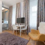 Rent 2 bedroom apartment of 37 m² in Vienna