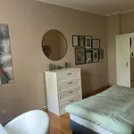 Rent a room of 80 m² in Frankfurt am Main