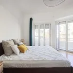 Rent a room in lisbon