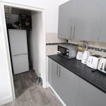 Rent 5 bedroom house in Wales