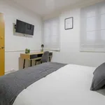 Rent a room of 87 m² in madrid