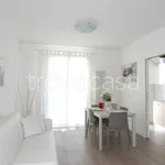 Rent 6 bedroom apartment of 84 m² in Venezia